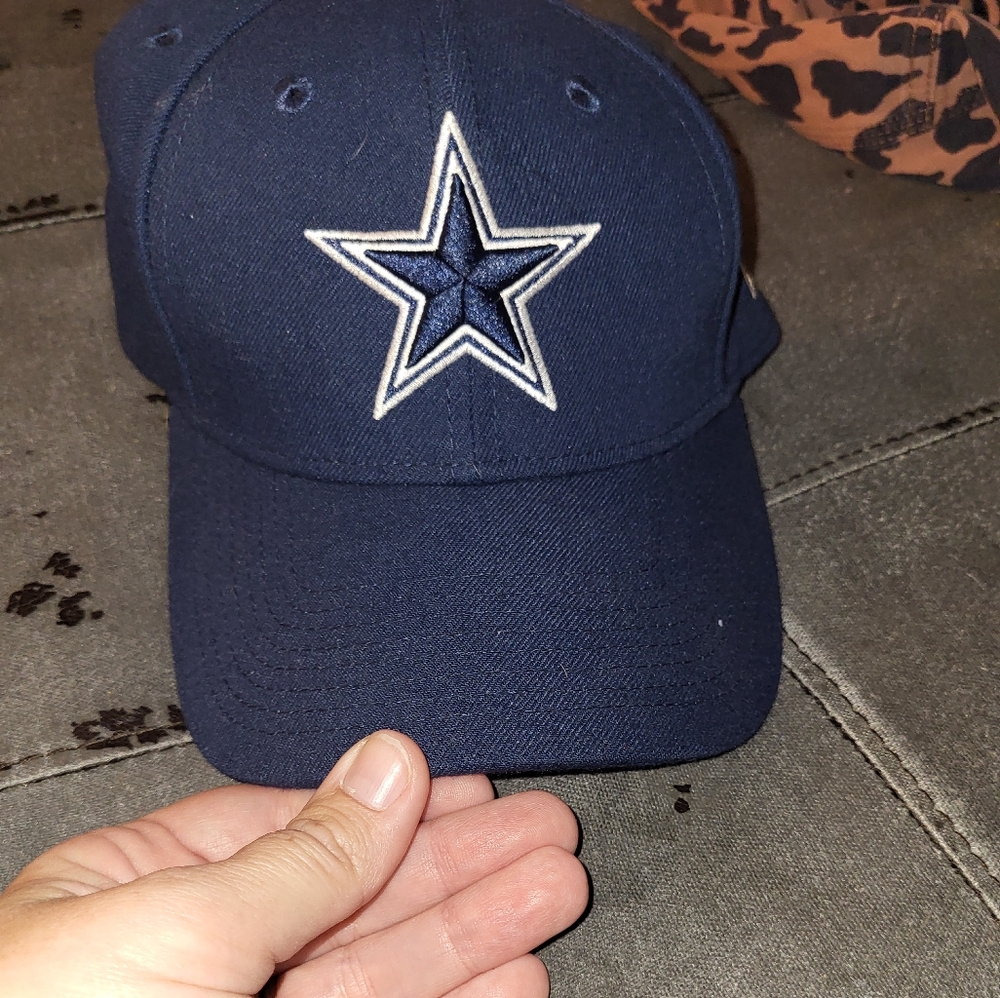 Dallas cowboy hat